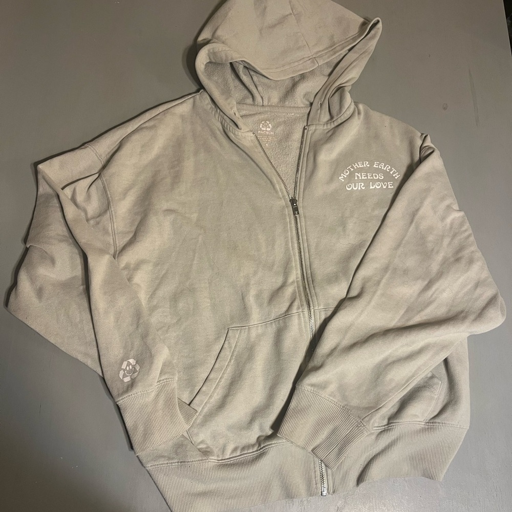 PacSun Mushroom Core Sustainable Zip Hoodie - Earth Day Graphic - Size S